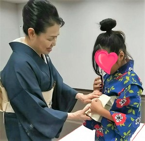 浴衣着付けとレッスン