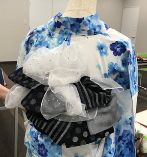 浴衣着付けとレッスン　午後の部①
