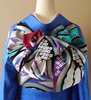 帯結びを考える