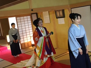 姫街道きものコレクション　②十二単